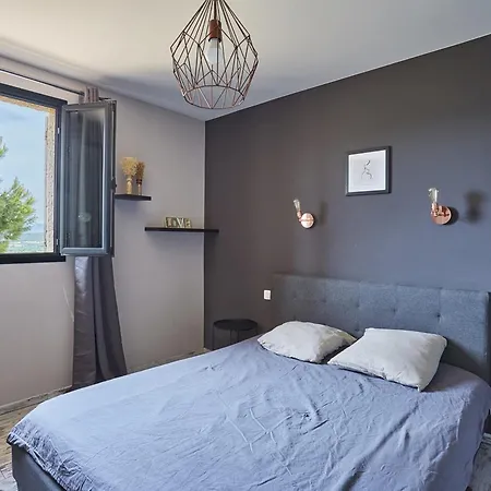 Holiday home Family House L'oasis Mollans-sur-Ouveze